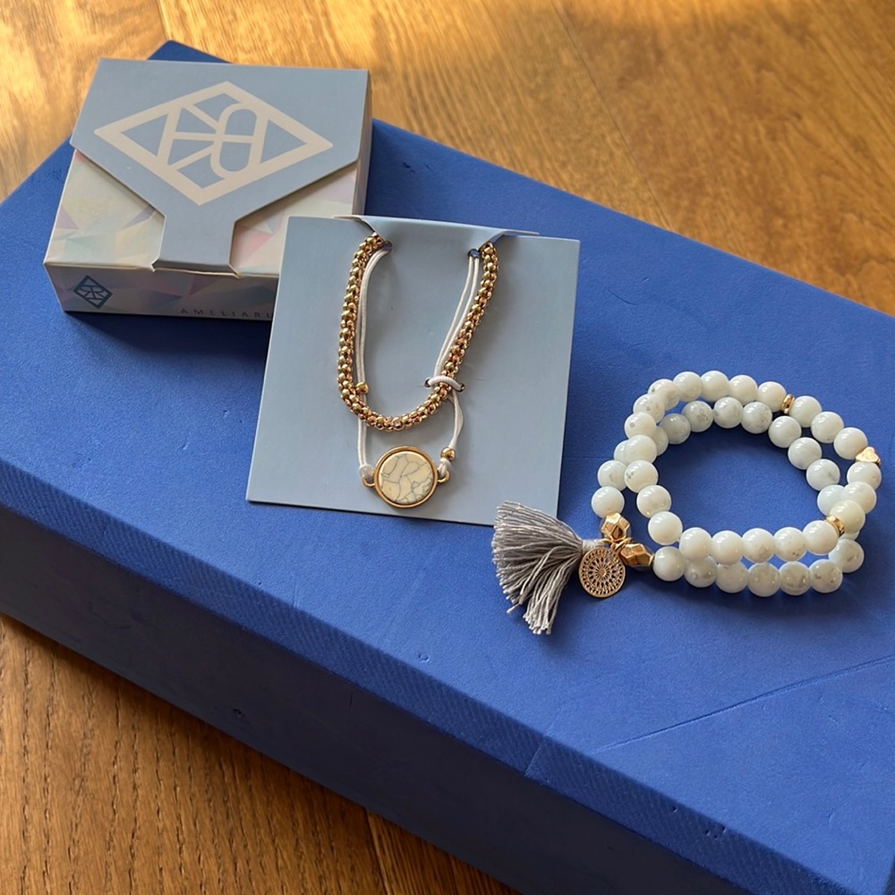 Amelia Rue bracelet set - Picture 3 of 6
